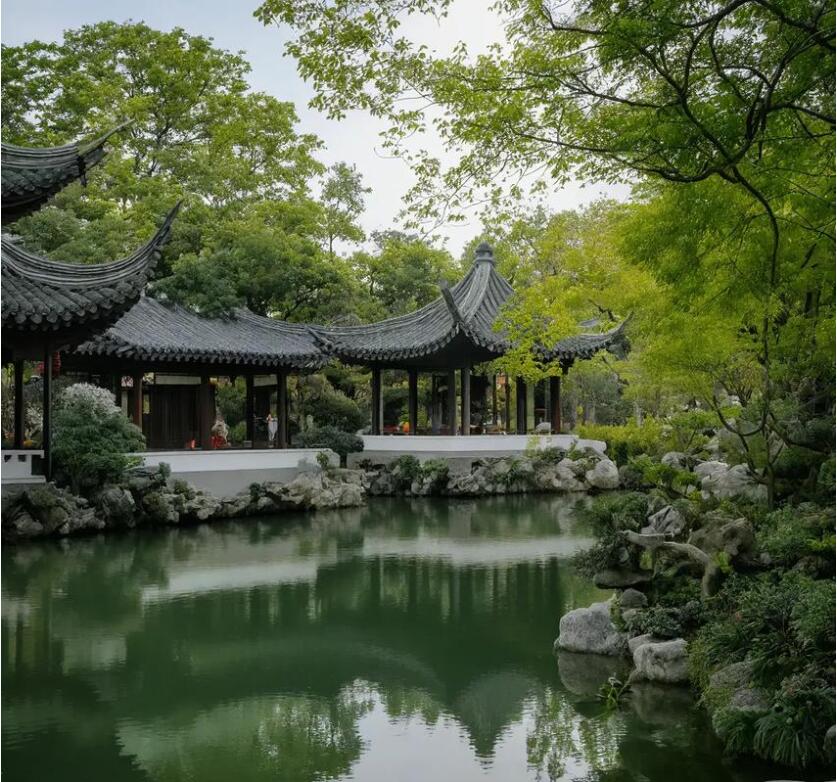 乌苏怜蕾土建有限公司